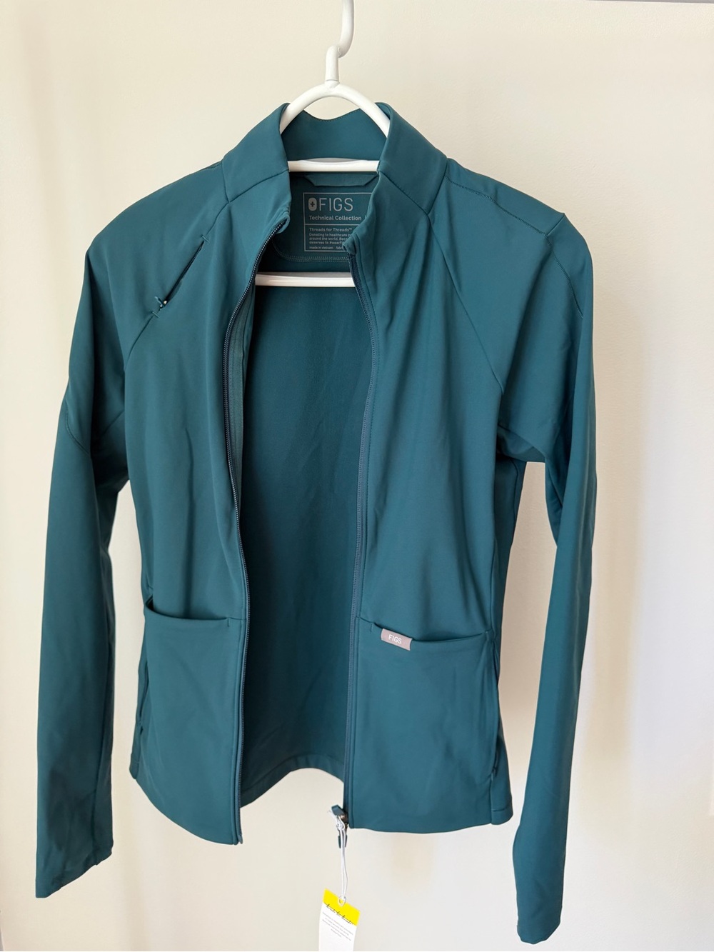 Figs scrub jacket S